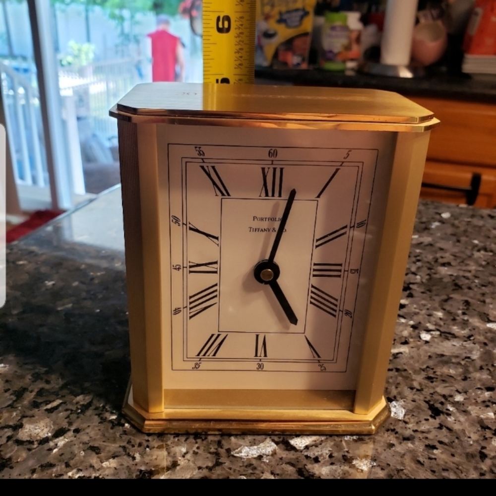 TIFFANY CLOCK
